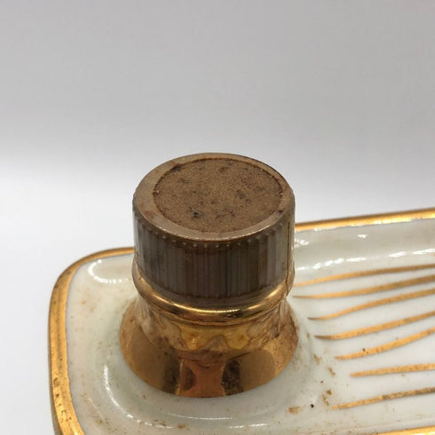 カミュ ナポレオン ブック 赤陶器ボトル 替え栓付き 40% 700ml COGNAC CAMUS NAPOLEON コニャック1235g【E2】