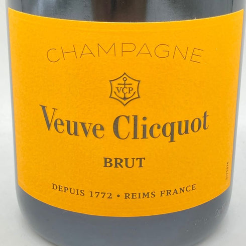 ヴーヴ クリコ ブリュット イエローラベル 750ml VEUVE CLICQUOT YELLOW 【X】