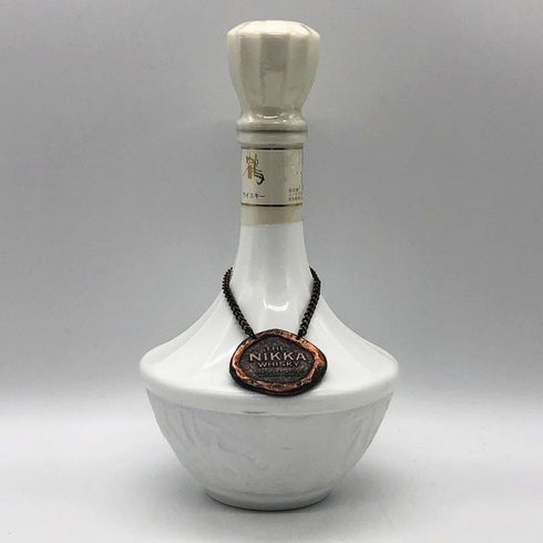 東京都限定◆ニッカ 鶴 白陶器 760ml 43% NIKKA 1490g【H3】