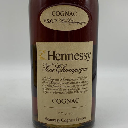 ヘネシー VSOP ファインシャンパーニュ スリムボトル グリーンボトル 特級表記 700ml 40% Hennessy Fine Champagne コニャック【M2】