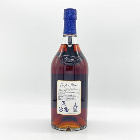 マーテル コルドンブルー エクストラオールド 700ml 40% MARTELL CORDON BLEU EXTRA OLD コニャック【Q2】