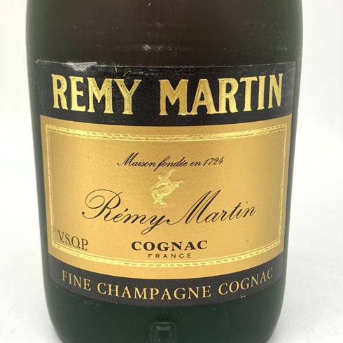 レミーマルタン VSOP ファインシャンパーニュ 旧ラベル 700ml 40% REMY MARTIN FINE CHAMPAGNE コニャック【Q2】