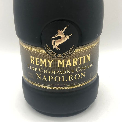 レミーマルタン ナポレオン ファインシャンパーニュ 700ml 40% REMY MARTIN NAPOLEON FINE CHANPAGNE コニャック【S2】