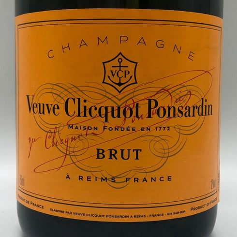 ヴーヴ クリコ ブリュット イエローラベル 750ml 12% VEUVE CLICQUOT YELLOW シャンパン【L2】
