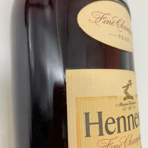 ヘネシー VSOP スリムボトル 700ml 40% Hennessy コニャック【K1】