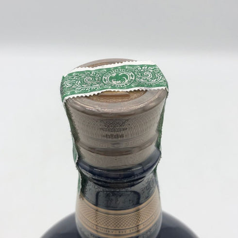 ロイヤルサルート 21年 青陶器ボトル 700ml 40% ROYAL SALUTE スコッチウイスキー1364g【R0】