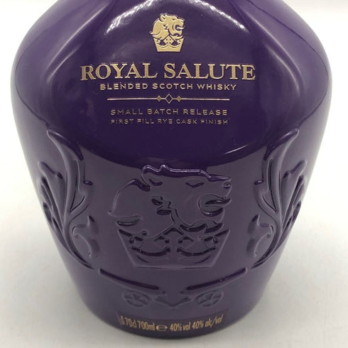ロイヤルサルート 27年 スモールバッチ ファースト フィル レイ カスク 700ml 40% ROYAL SALUTE スコッチウイスキー1411g【A3】
