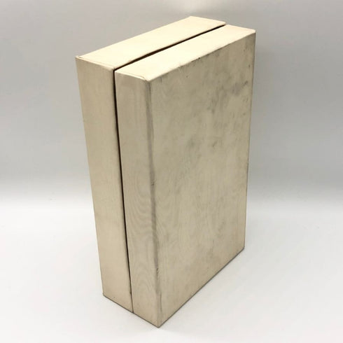 カミュ ナポレオン ブック 白陶器 700ml 40% CAMUS NAPOLEON BOOK ブランデー1150g【W0】