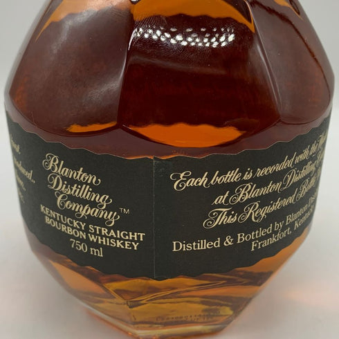 ブラントン シングルバレル ブラックラベル 2023 750ml 40% Blanton's SINGLE BARREL BLACK LABEL バーボン【W4】