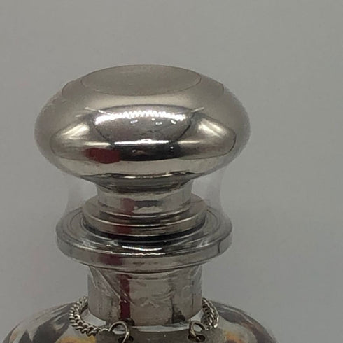 ヘネシー ナポレオン シルバートップ 700ml 40% Hennessy Silver Top コニャック【A4】