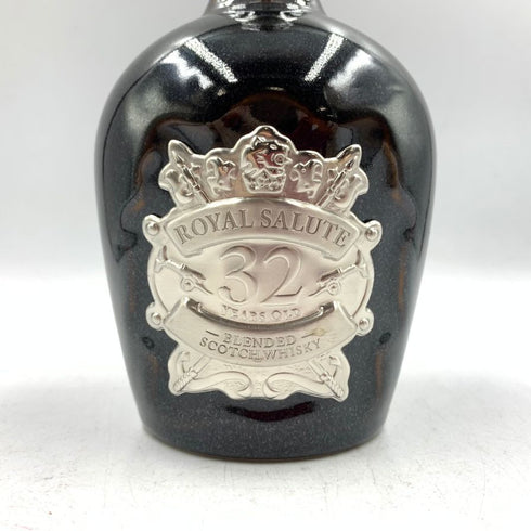 ロイヤル サルート 32年 プレシャス ジュエル 500ml 40% ROYAL SALUTE THE PRECIOUS JEWEL 1228g【L4】
