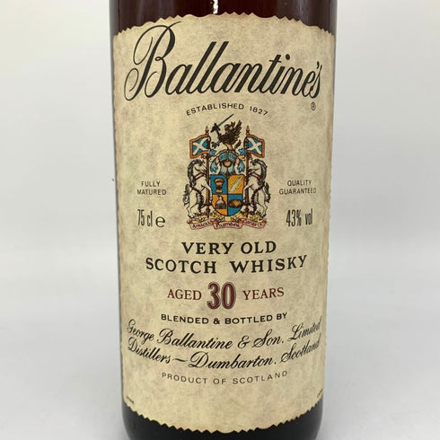 バランタイン 30年 ベリーオールド 金キャップ 青青紋章 750ml 43% Ballantine's VERY OLD スコッチウイスキー【A4】