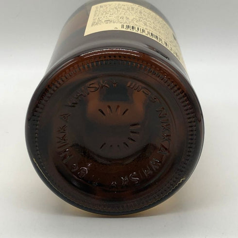 東京都限定◆ニッカ 竹鶴 ピュアモルト 白ラベル 700ml 43% NIKKA 【J4】