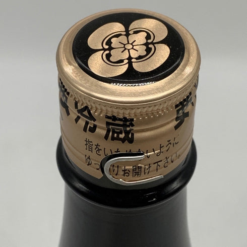 西田酒造 田酒 NEW YEAR ボトル 純米吟醸 生酒 2026 2025年12月 720ml 16% 日本酒 - 純米吟醸酒【D2】