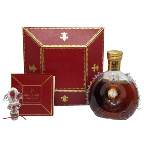 レミーマルタン ルイ13世 金キャップ 四角形箱 700ml REMY MARTIN LOUIS XIII コニャック【B2】