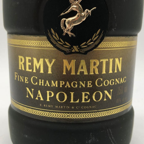 レミーマルタン ナポレオン ファインシャンパーニュ 700ml 40% REMY MARTIN NAPOLEON FINE CHANPAGNE コニャック【W1】