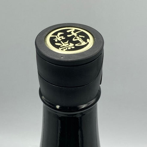酒未来 榮光富士 純米大吟醸 無濾過生原酒 1800ml 2024年7月 日本酒- 純米大吟醸酒【E3】