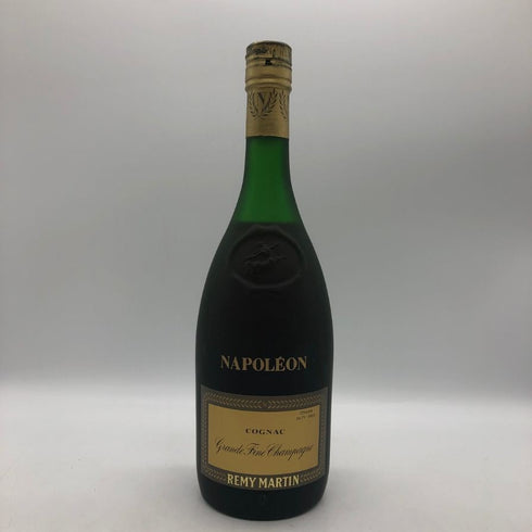 レミーマルタン ナポレオン グランド ファインシャンパーニュ 旧ボトル 700ml 40% REMY MARTIN NAPOLEON GRAND FINE CHANPAGNE コニャック【M4】