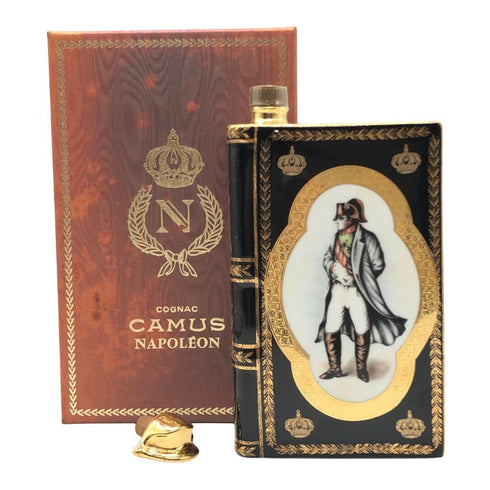 カミュ ナポレオン ブック 黒陶器ボトル 700ml 40% CAMUS NAPOLEON コニャック1175g【G0】