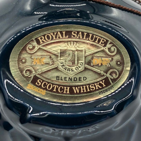 シーバス ブラザーズ ロイヤルサルート 21年 青陶器 700ml 40% CHIVAS BROTHERS ROYAL SALUTE スコッチウイスキー1327g【S2】