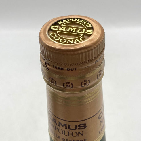 カミュ ナポレオン ヴィエイユ リザーブ 700ml 40% コニャック CAMUS NAPOLEON VIEILLE RESERVE コニャック【F2】