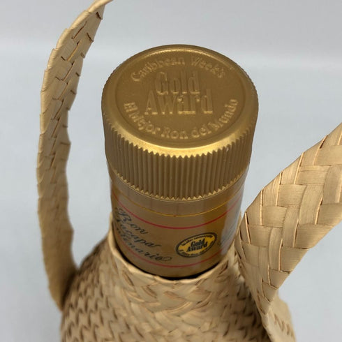 ロンサカパ センテナリオ 23年 旧ボトル 750ml 40% Ron Zacapa リキュール1238.4g【N4】