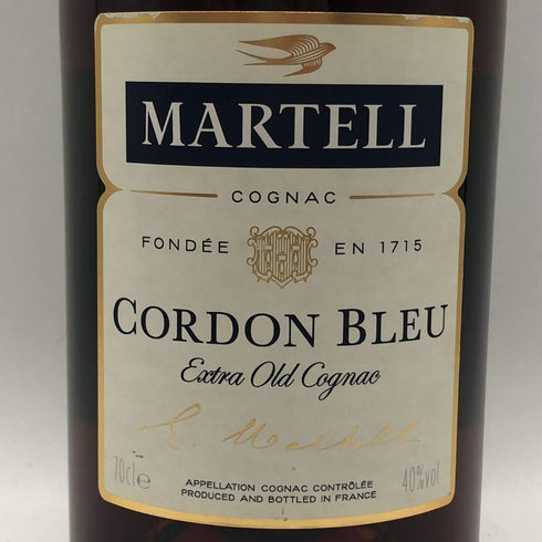 マーテル コルドンブルー エクストラオールド 700ml 40% MARTELL CORDON BLEU EXTRA OLD コニャック【U1】