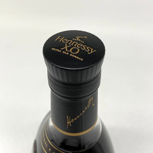 ヘネシー XO 黒キャップ 700ml 40% Hennessy コニャック【B1】