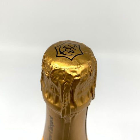 ヴーヴ クリコ ブリュット イエローラベル 750ml 12% VEUVE CLICQUOT YELLOW シャンパン【K1】