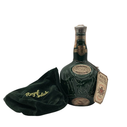 ロイヤルサルート 21年 緑陶器ボトル 700ml 40% ROYAL SALUTE スコッチウイスキー1334.7g【V4】