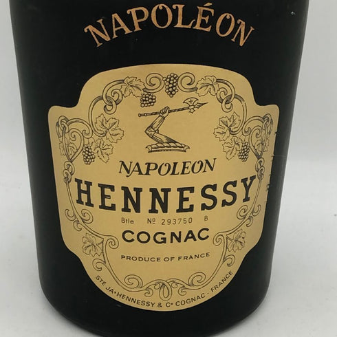 ヘネシー ナポレオン 700ml 40% Hennessy NAPOLEON コニャック【A4】