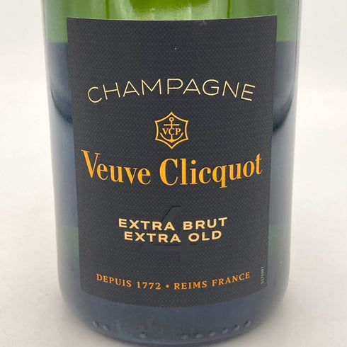 ヴーヴクリコ エクストラブリュット エクストラオールド 750ml Veuve Clicqumt シャンパン【E4】