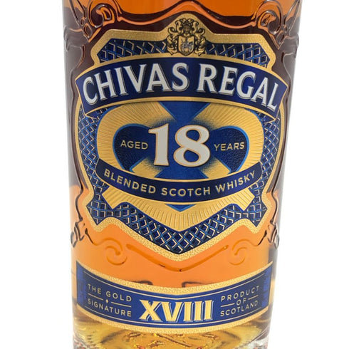 シーバスリーガル 18年 ゴールドシグネチャー 700ml 40% CHIVAS REGAL スコッチウイスキー【J0】