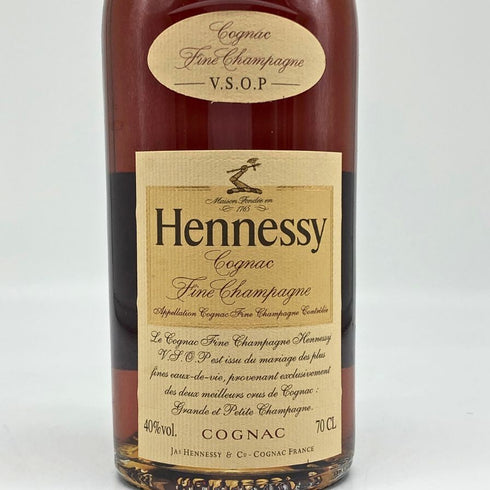 ヘネシー VSOP ファインシャンパーニュ スリムボトル クリアボトル 700ml 40% Hennessy VSOP コニャック【X1】
