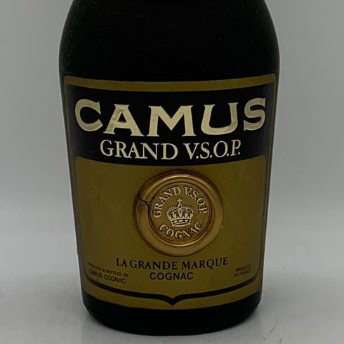 カミュ グランド VSOP ラ グランマルキ 700ml 40% CAMUS GRAND LA GRANDE MARQUE コニャック【T1】