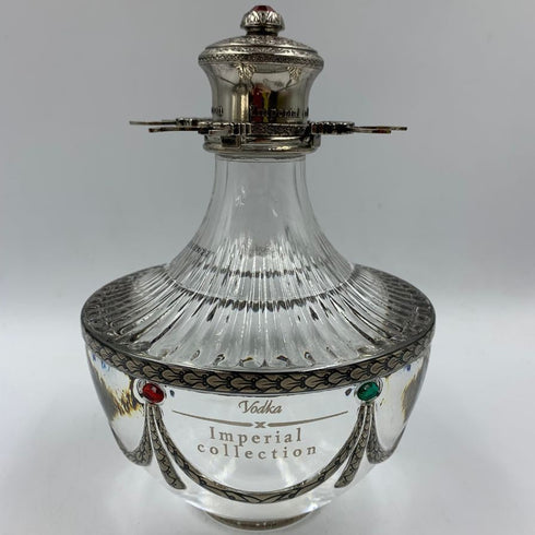 ラドガ インペリアルコレクション ウォッカ シルバー 700ml 40% LADOGA Imperial Collection Vodka Silver ウォッカ【Z4】