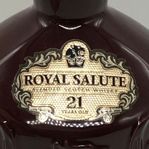 ロイヤルサルート 21年 赤 陶器ボトル 700ml 40% ROYAL SALUTE スコッチウイスキー1435g【U1】