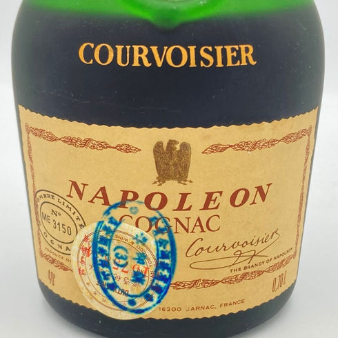 クルボアジェ ナポレオン 旧ラベル 韓国免税店ラベル COGNAC 700ml 40% COURVOISIER NAPOLEON コニャック【N1】
