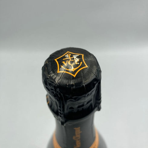 ヴーヴ クリコ ポンサルダン イエロー ブリュット 750ml 12% Veuve Clicquot Ponsardin Yellow シャンパン【W0】