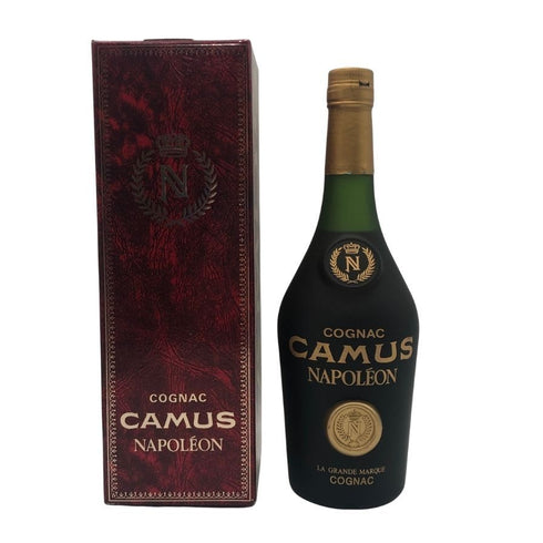 カミュ ナポレオン ラ グランマルキ 700ml 40% CAMUS NAPOLEON LA GRANDE MARQUE コニャック【F4】