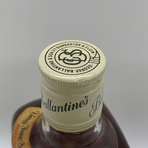 バランタイン ファイネスト 赤青紋章 ONE QUART 946ml 43% Ballantines FINEST スコッチウイスキー【F1】