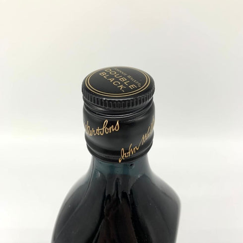 ジョニー ウォーカー ダブルブラック 700ml JOHNNIE WALKER DOUBLE BLACK スコッチウイスキー【O】