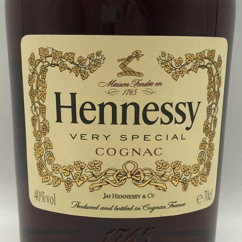 ヘネシー ベリースペシャル コニャック 700ml 40% Hennessy VERY SPECIAL ブランデー【J2】