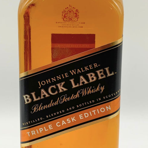 ジョニーウォーカー ブラック トリプルカスクエディション 700ml 40% JOHNNIE WALKER BLACK LABEL TRIPLE CASK EDITION 【J4】