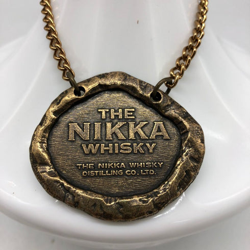 東京都限定◆ニッカ 鶴 陶器ボトル 700ml NIKKA 1445g【E1】