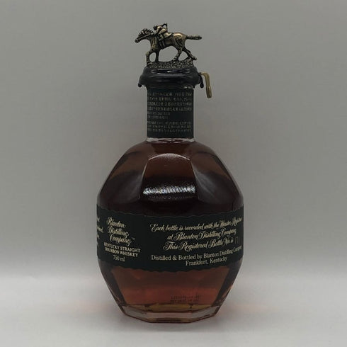 ブラントン シングルバレル ブラックラベル 2023 750ml 40% Blanton's SINGLE BARREL BLACK LABEL バーボン【M2】