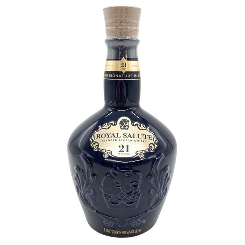 ロイヤルサルート 21年 シグネチャーブレンド 青陶器ボトル 700ml 40% ROYAL SALUTE 1426g【U1】