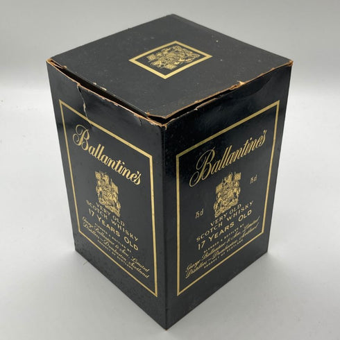 バランタイン 17年 ベリーオールド 陶器ボトル 750ml 43% Ballantine's VERY OLD スコッチウイスキー1428g【G2】