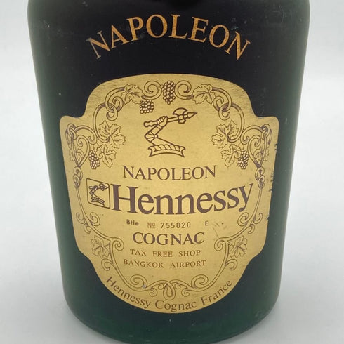 ヘネシー ナポレオン 700ml 40% Hennessy NAPOLEON コニャック【F1】