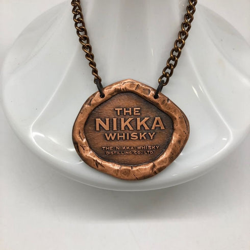 東京都限定◆ニッカ 鶴 白陶器 750ml 43% NIKKA 1223g【P】